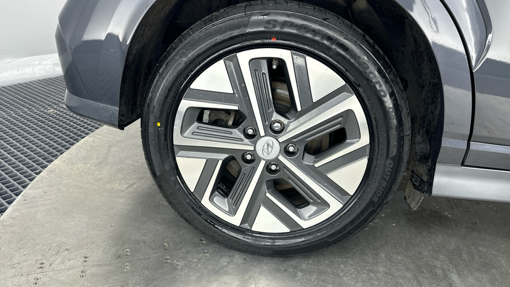 Hyundai Kona Premium Blue #51
