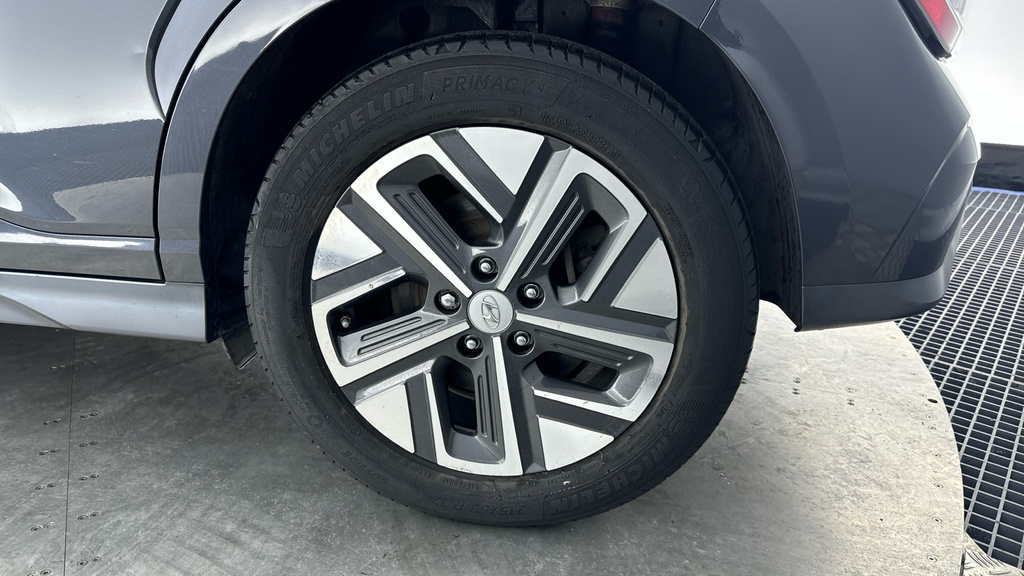 Hyundai Kona Premium Blue #52