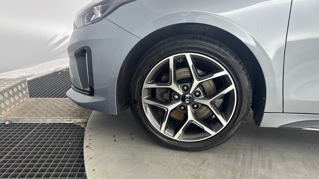 Kia Proceed T-gdi Gt Black #20