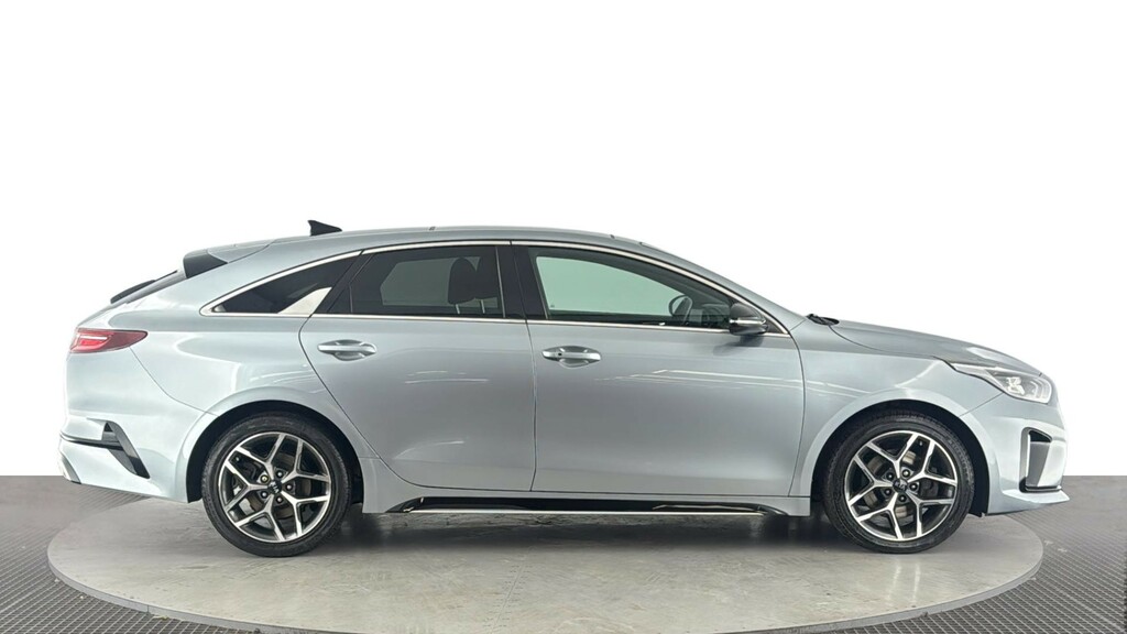 Kia Proceed 1.4 T-gdi Gt-line Lunar Edition Shooting Brake Silver #3