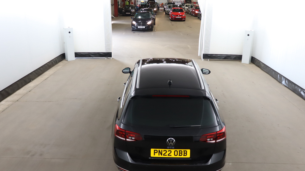 Volkswagen Passat 1.4 Tsi 13Kwh Gte Estate Plug-in Hybrid Black #3