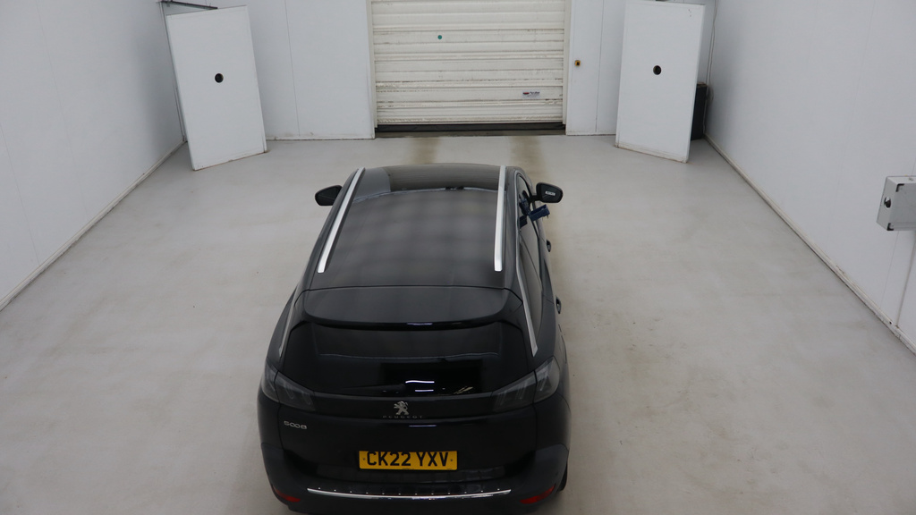 Peugeot 5008 1.2 Puretech Allure Premium Suv Eat Eur Black #2