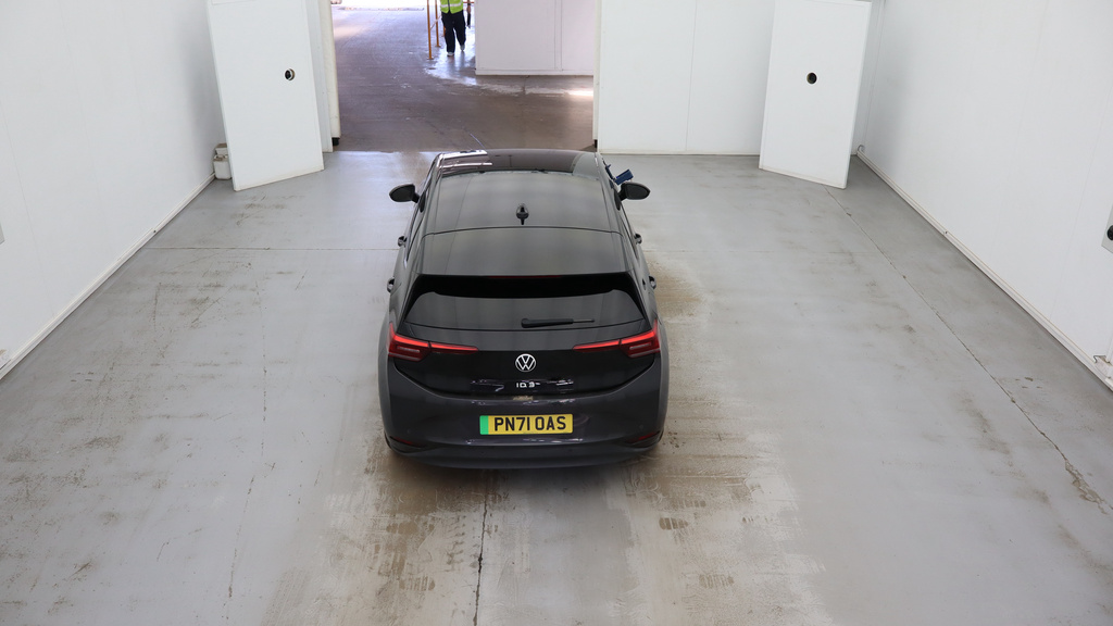 Volkswagen ID.3 Pure Performance 45Kwh Style Hatchback Electri Grey #2