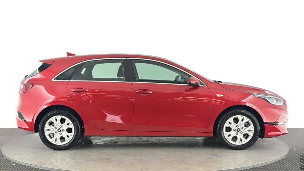 Kia Ceed 1.5 T-gdi 2 Hatchback Euro 6 S Red #3