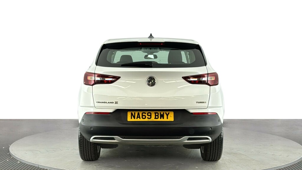 Vauxhall Grandland X 1.2 Turbo Gpf Tech Line Nav Suv White #5