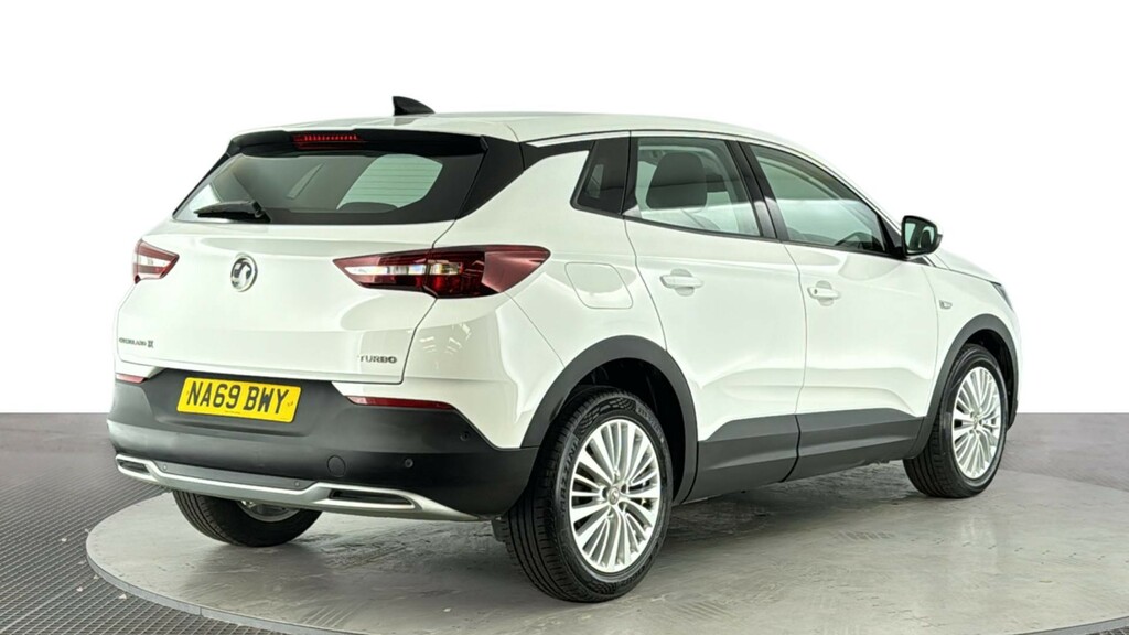 Vauxhall Grandland X 1.2 Turbo Gpf Tech Line Nav Suv White #4