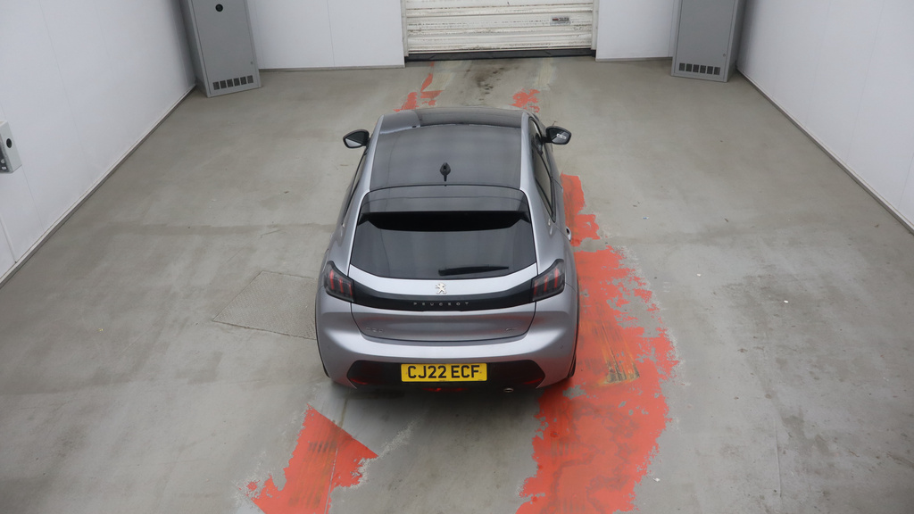 Peugeot 208 1.2 Puretech Active Premium  #3