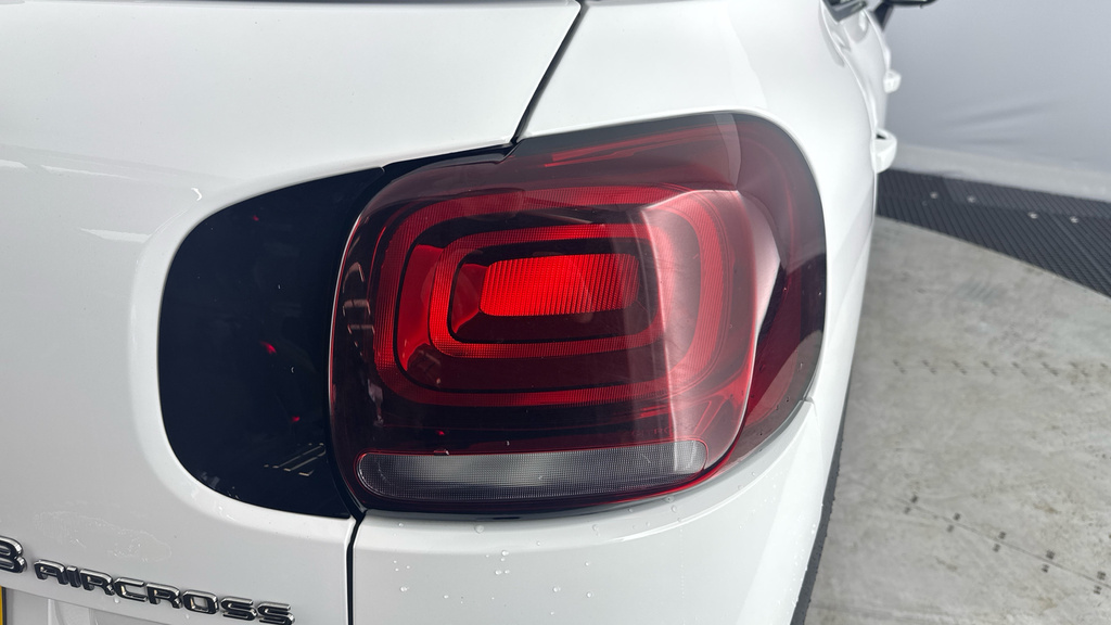 Citroen C3 Aircross Puretech Shine Plus Ss White #17