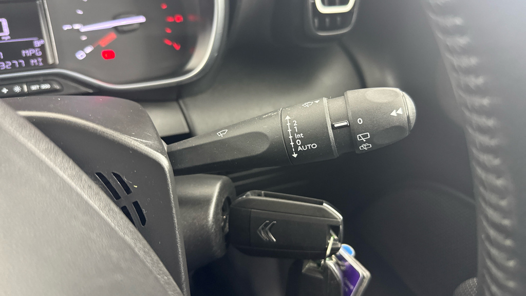 Citroen C3 Aircross Puretech Shine Plus Ss White #40