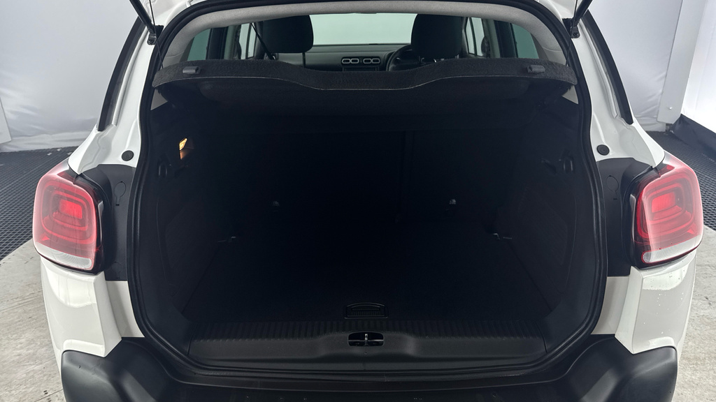 Citroen C3 Aircross Puretech Shine Plus Ss White #15