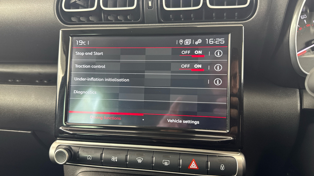 Citroen C3 Aircross Puretech Shine Plus Ss White #32