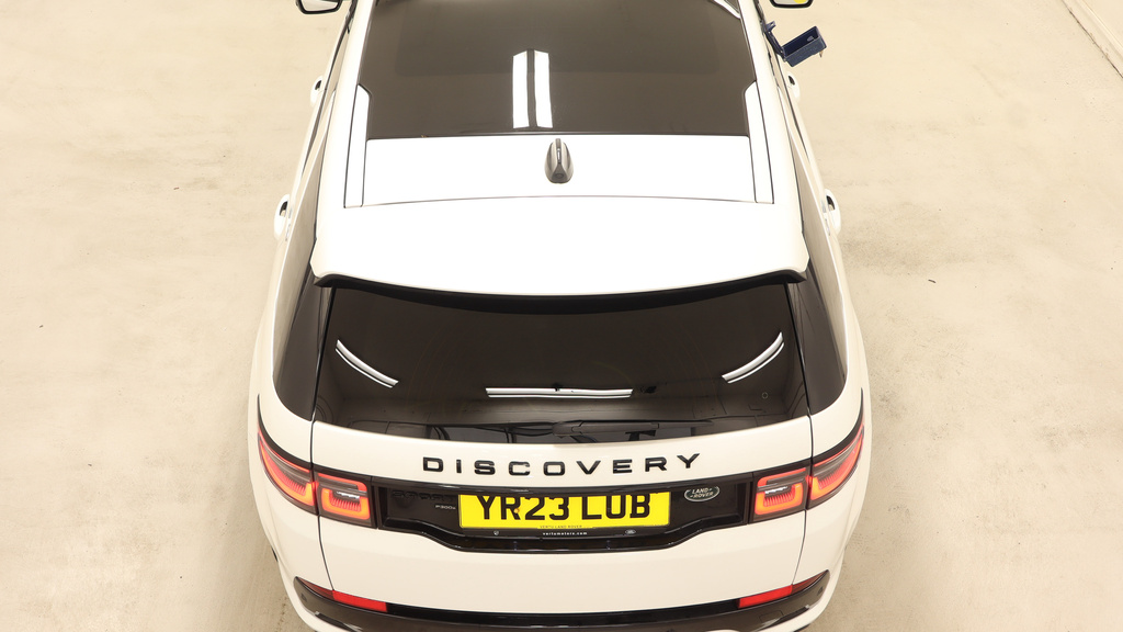 Land Rover Discovery Sport 1.5 P300e 12.2Kwh R-dynamic Se Suv Plug White #2