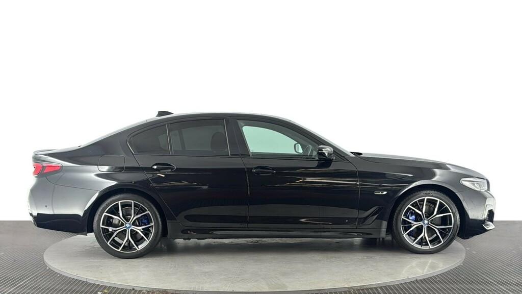 BMW 5 Series 2.0 530E 12Kwh M Sport Saloon Plug-in H Black #3