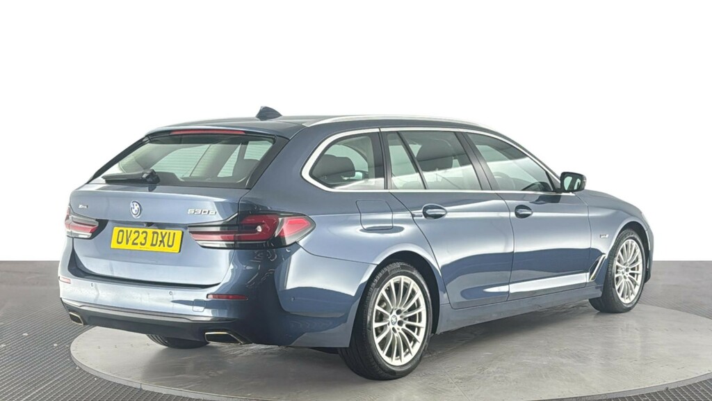 BMW 5 Series 2.0 530E 12Kwh Se Touring Plug-in Hybri Blue #4