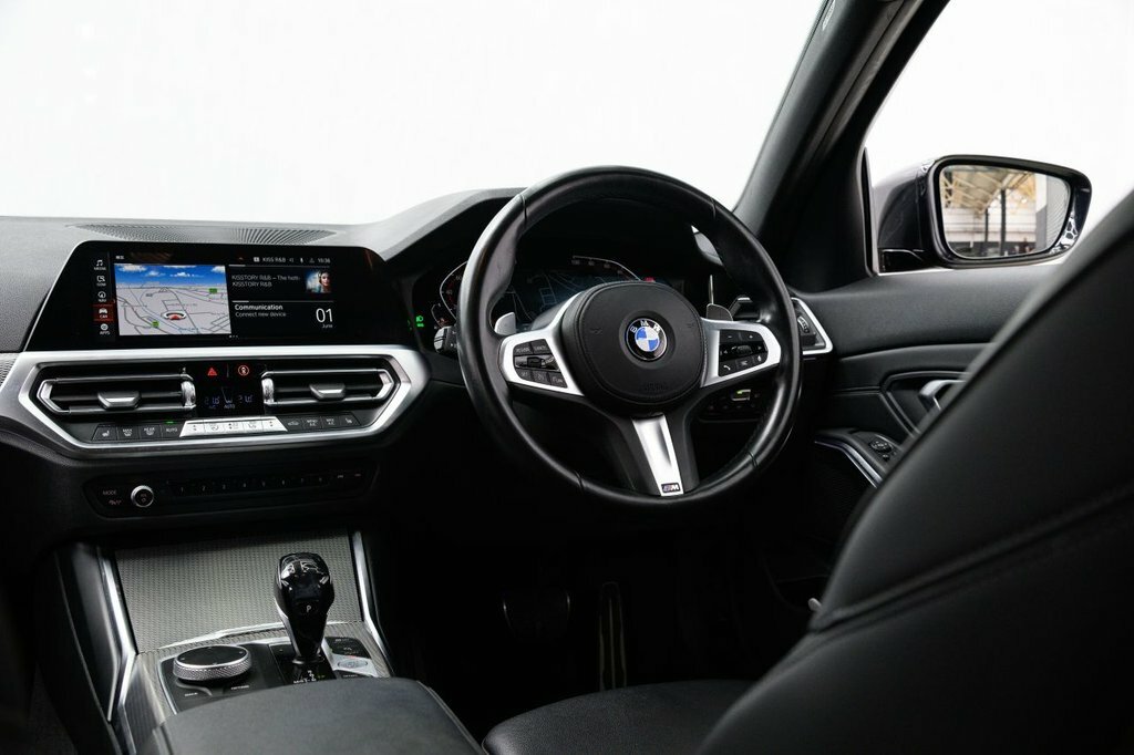 BMW 3 Series 2L M Sport WN71YBA Black #3