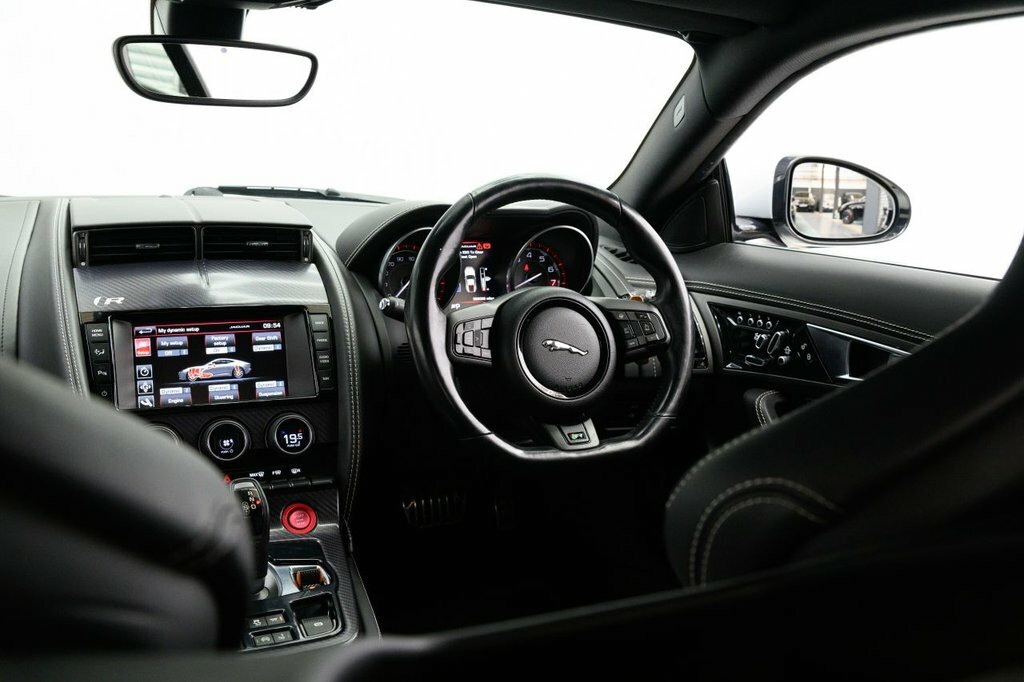 Jaguar F-Type 5L R Silver #3