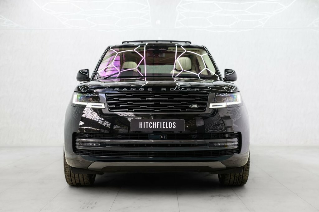 Land Rover Range Rover Suv AO72OJZ Black #4