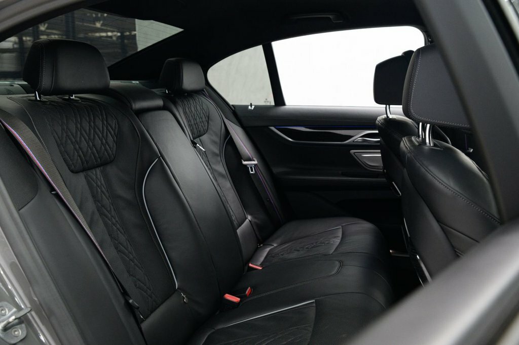 BMW 7 Series Saloon Silver #23