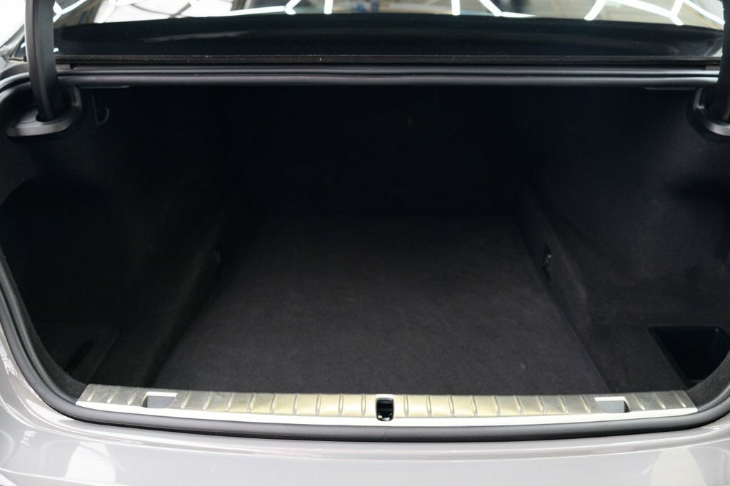 BMW 7 Series Saloon Silver #27