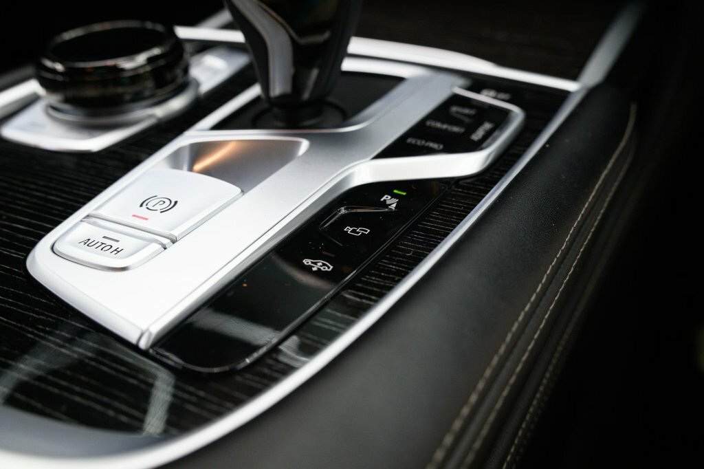 BMW 7 Series Saloon Silver #42