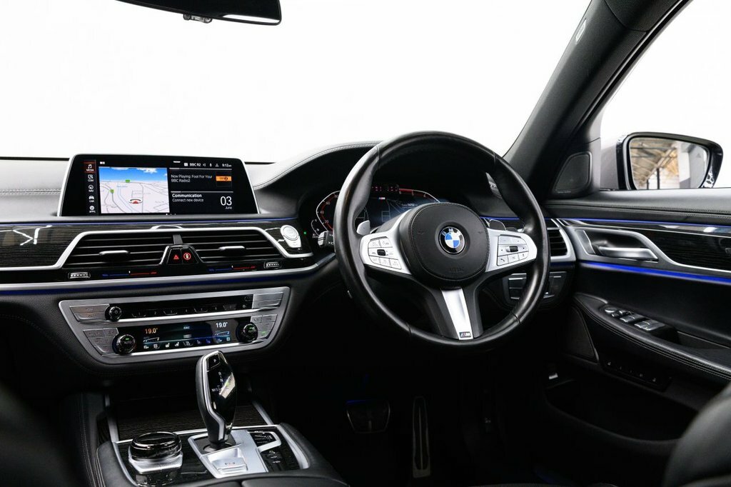 BMW 7 Series 3L M Sport Grey #3
