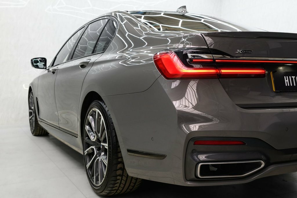 BMW 7 Series Saloon Silver #11