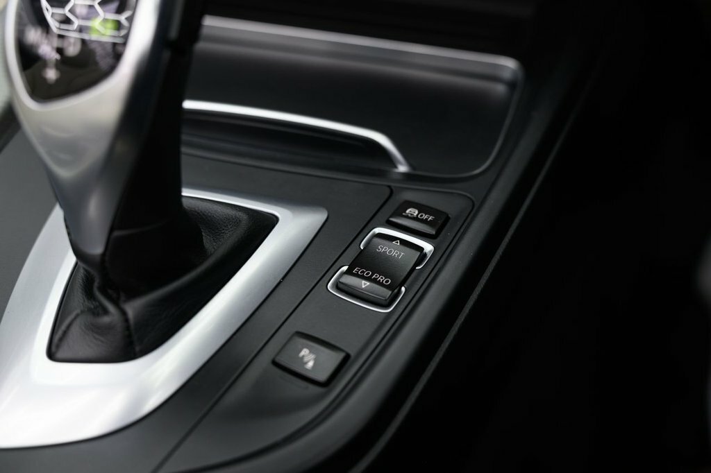 BMW 4 Series 435D Xdrive M Sport. Black #40
