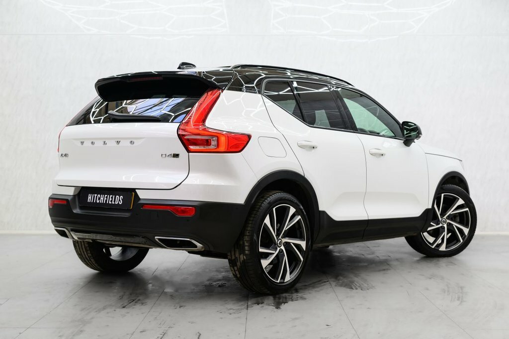 Volvo XC40 2L R-design Pro White #6