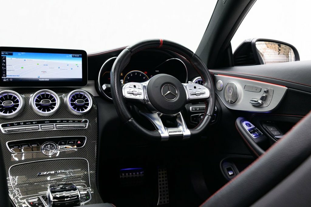 Mercedes-Benz C Class 3L Amg Night Edition Black #3