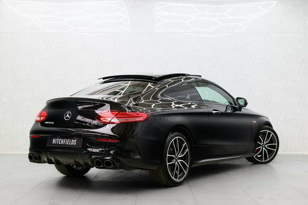 Mercedes-Benz C Class 3L Amg Night Edition Black #6