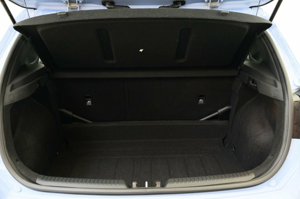 Hyundai I30 Se Connect White #19