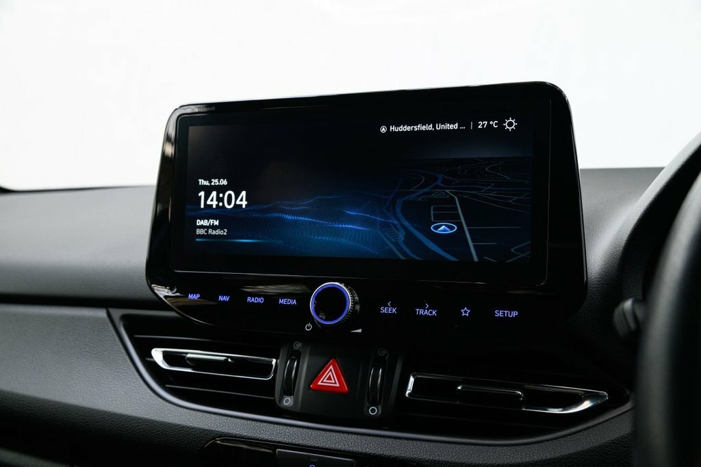 Hyundai I30 Se Connect White #41