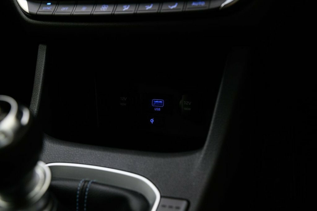 Hyundai I30 Se Connect White #39