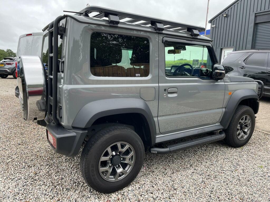 Suzuki Jimny Suv Suzuki Jimny Sierra 1.5 4Wd 202272 #2