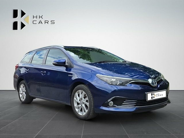 Toyota Auris 1.8 Vvt-h Business Edition Touring Sports Petr Blue