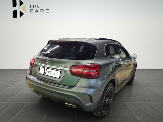 Mercedes-Benz GLA Class 2.1 Gla220d Amg Line Premium Suv 7G-d EG18TTJ Grey #2
