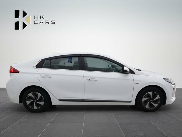 Hyundai Ioniq 1.6 H-gdi Gpf Premium Se Hatchback Hybr White #2