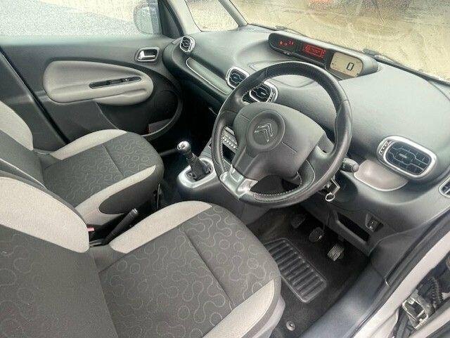 Citroen C3 Picasso Code Hdi Grey #31
