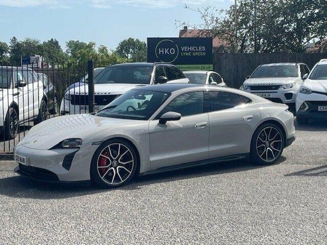 Porsche Taycan 2023 Performance Plus 93.4Kwh 4S 4Wd 11K Grey #4