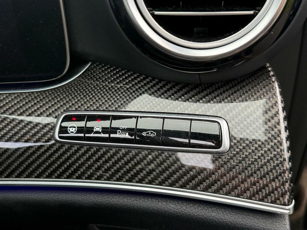 Mercedes-Benz E Class Saloon 4.0 E63 V8 Biturbo Amg S Premium Spds Mct WM17LLD Black #4