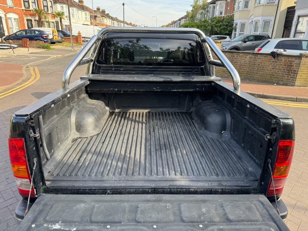 Toyota HILUX 3.0 D-4d Invincible 2009 Silver #18