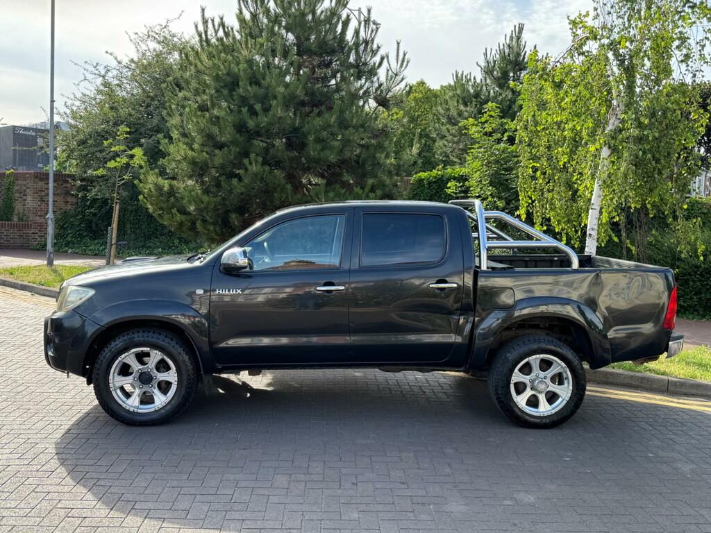 Toyota HILUX 3.0 D-4d Invincible 2009 Silver #7