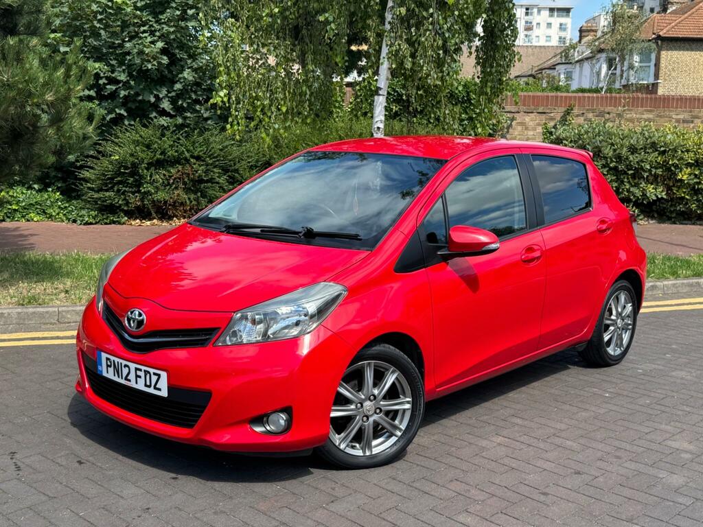 Toyota Yaris 1.33 Dual Vvt-i Sr Euro 5 Red #3