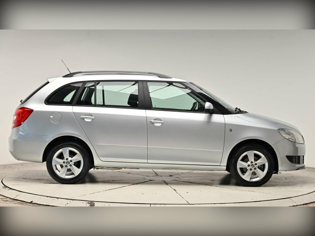 Skoda Fabia 1.2 Tsi Se Euro 5 Silver #4