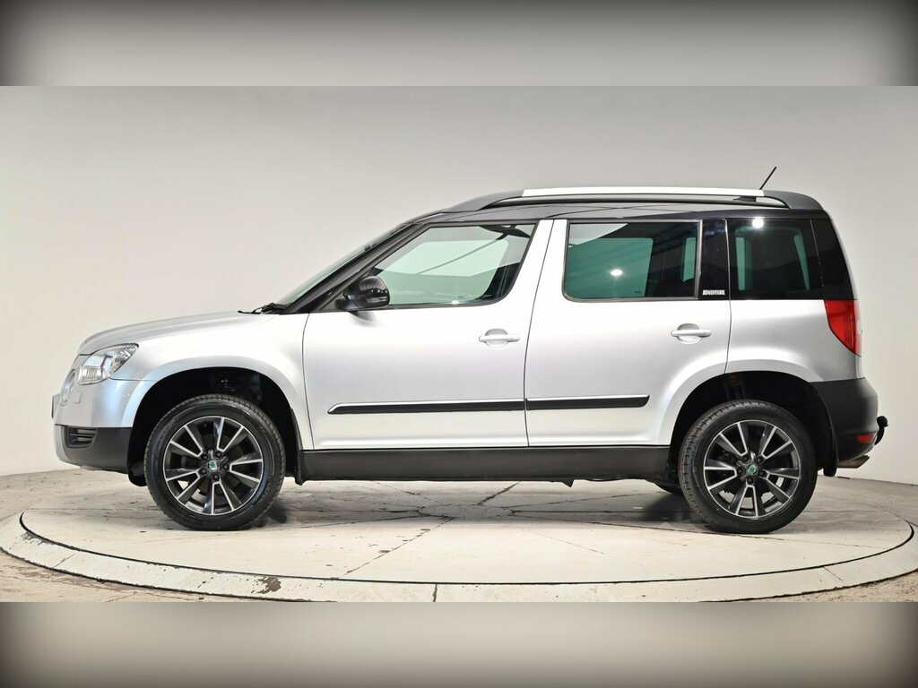 Skoda Yeti 2.0 Tdi Adventure 4Wd Euro 5 Silver #3