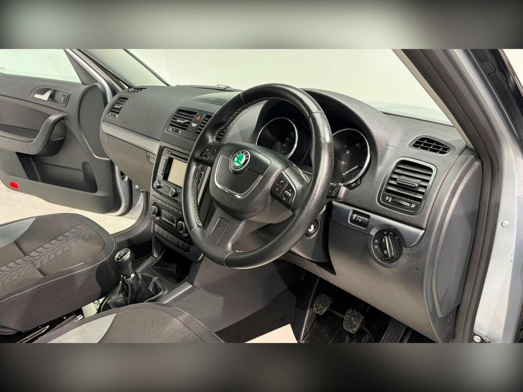 Skoda Yeti 1.4 Se Plus White #79