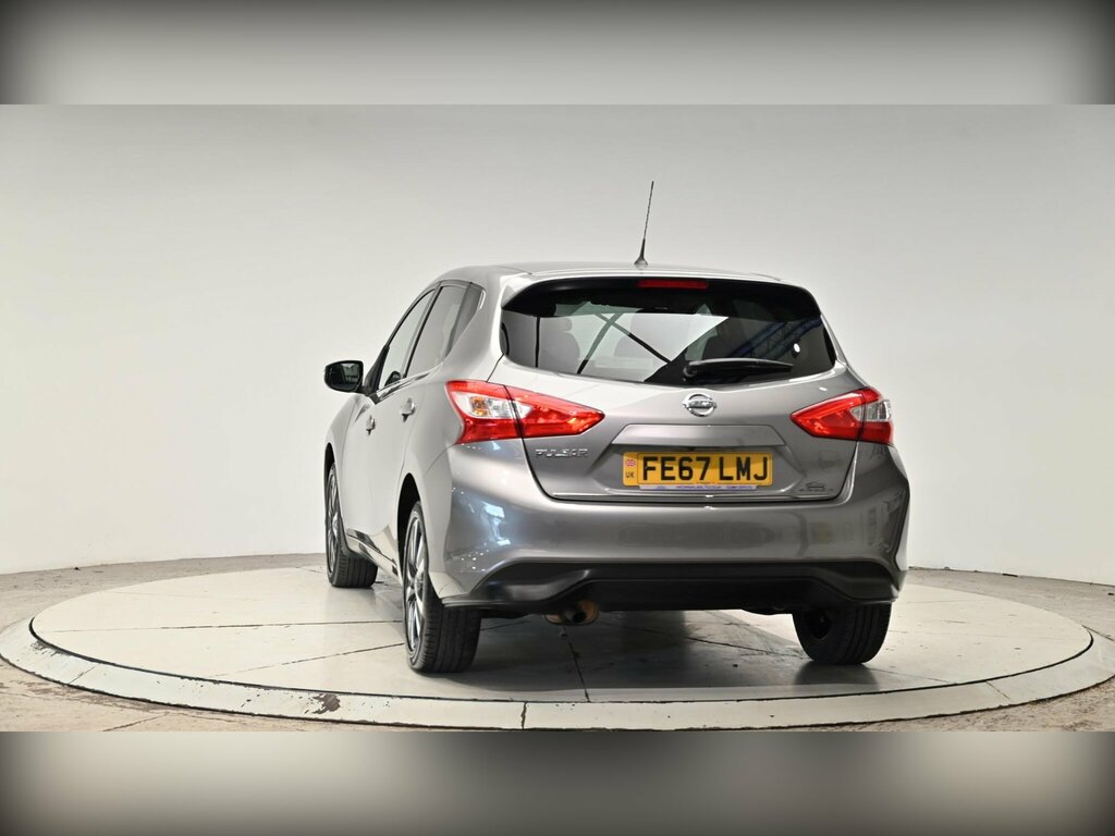 Nissan Pulsar Hatchback Grey #28