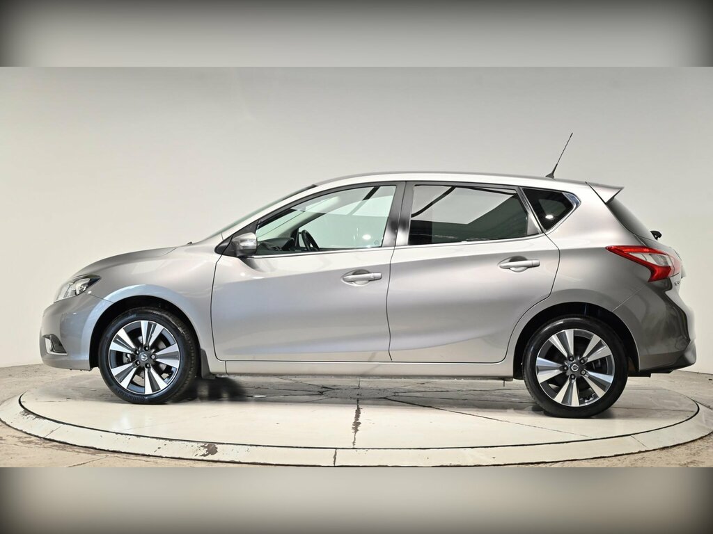 Nissan Pulsar Hatchback Grey #21