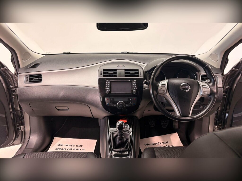Nissan Pulsar Hatchback Grey #88