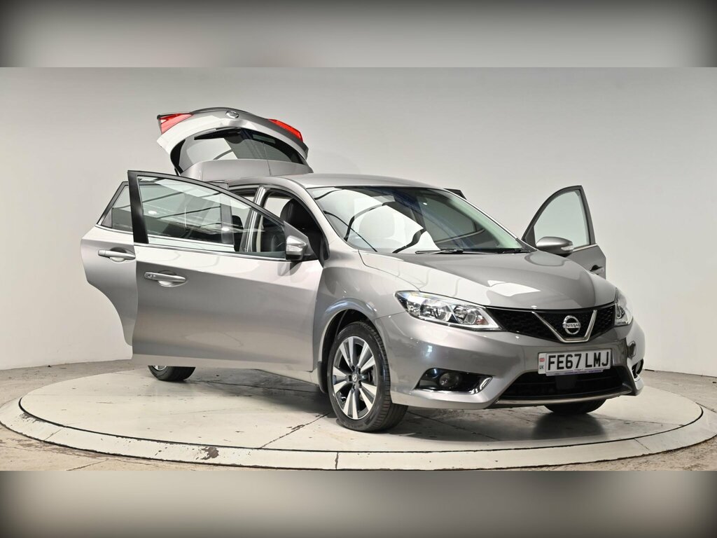 Nissan Pulsar Hatchback Grey #44